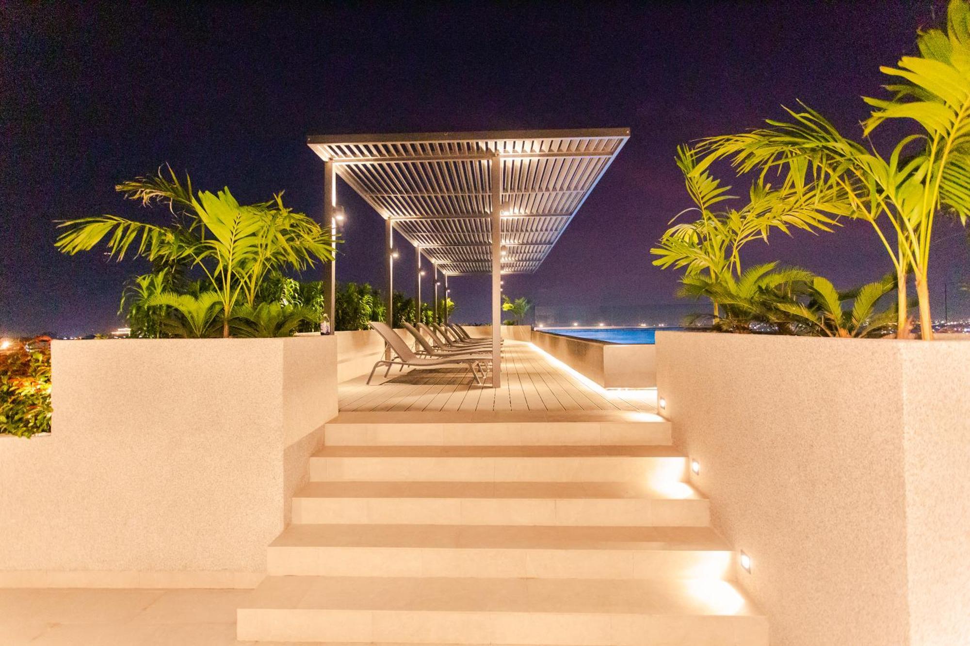 Accra Luxury Apartments @ The Lennox Exterior foto